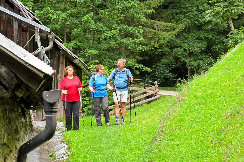 15 wir sind fast im Tal.jpg